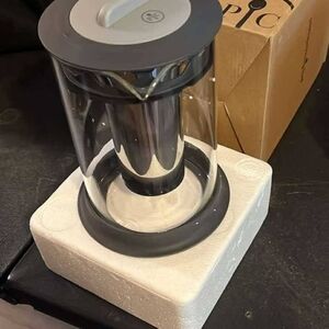 Pampered Chef Cold Brew Pitcher NIB